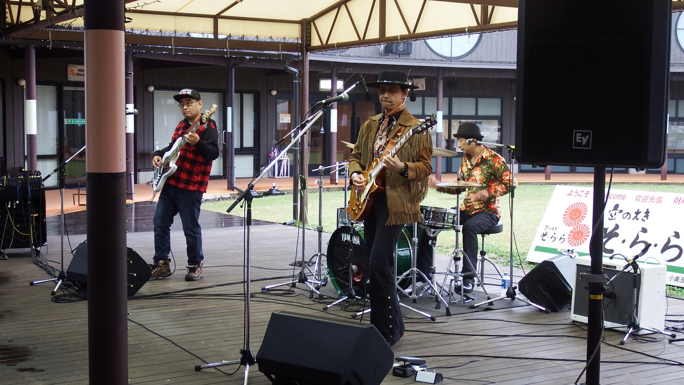 ブルースブリスターズ写真1