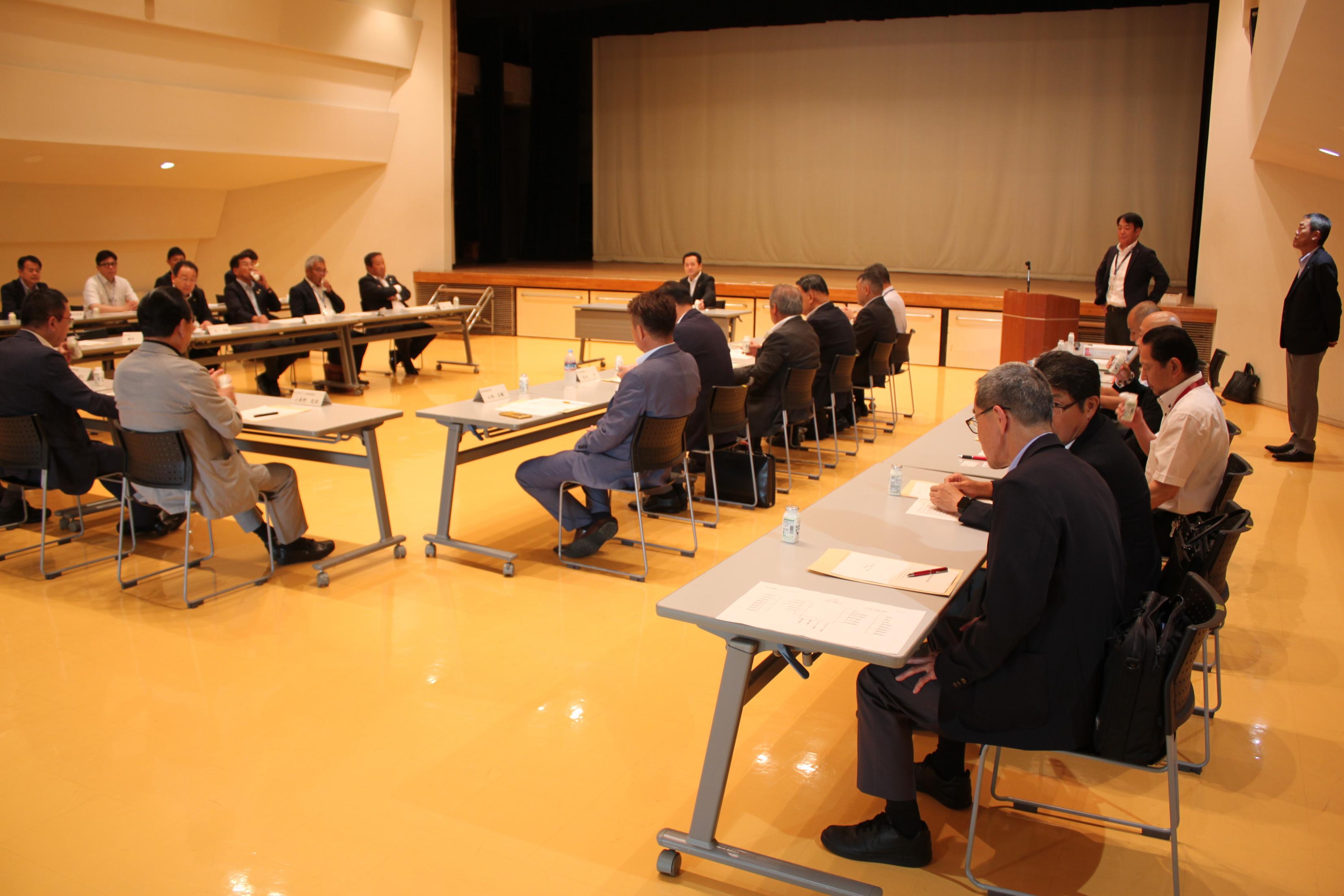 百里基地周辺市町協力会総会