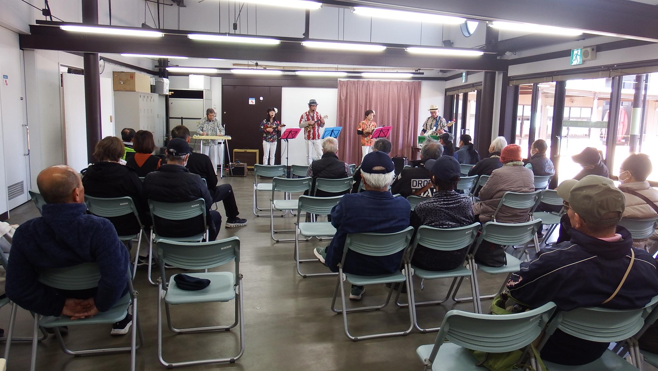 ラバハワイアンズ写真1